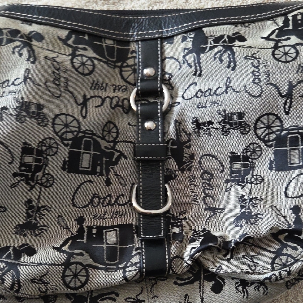 Coach  Carriage Print Shoulder Bag - Picture 3 of 7